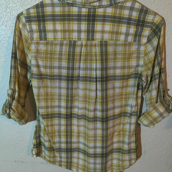 Yellow button up - Picture 2 of 3